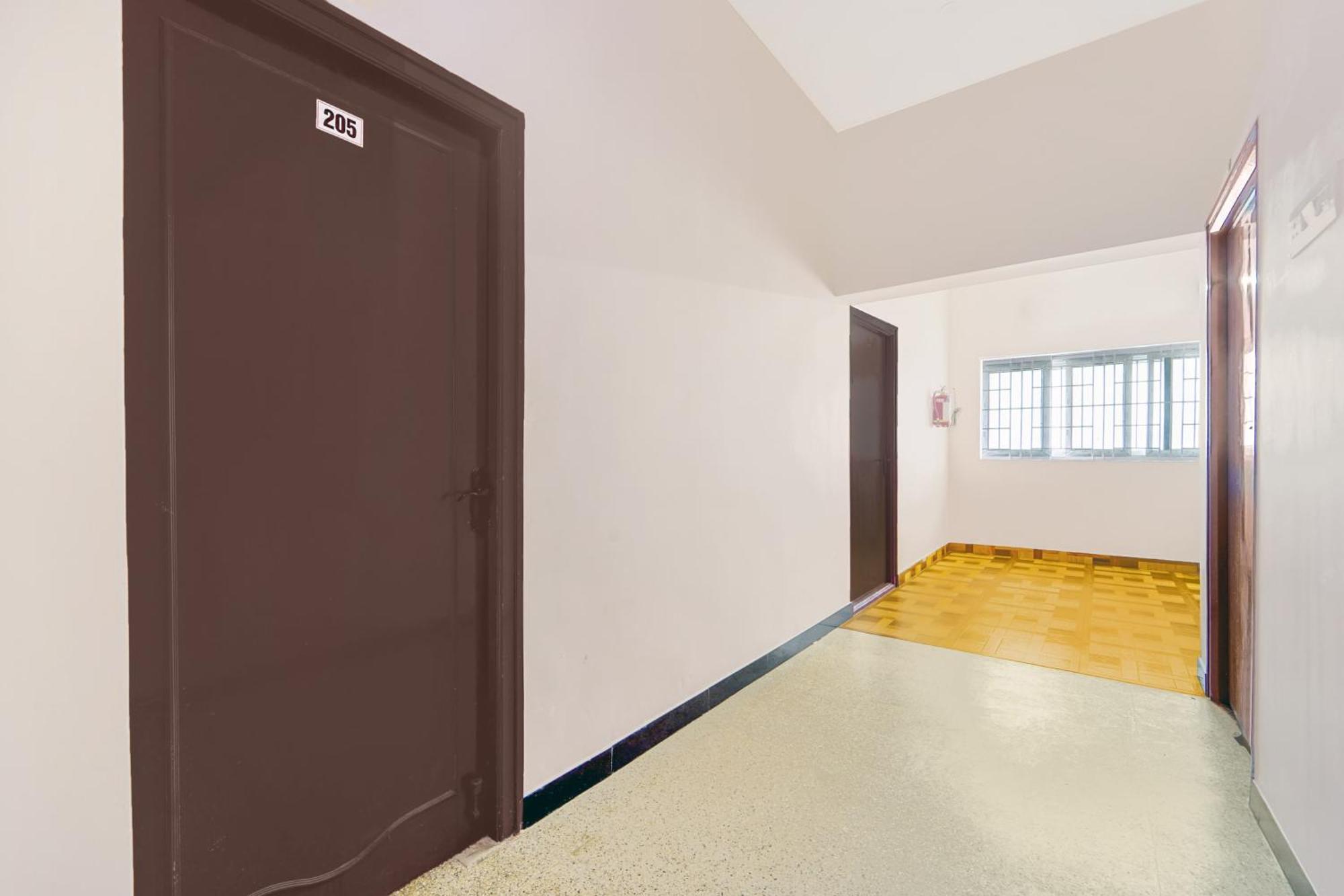 קוימבטור Super Hotel O Ganapathy Athipalayam Pirivu Road מראה חיצוני תמונה